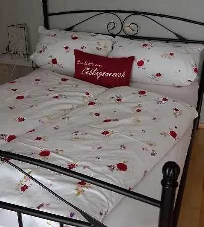 Privates Doppelzimmer Im Schwarzwald منزل للإقامة شرامبرغ
